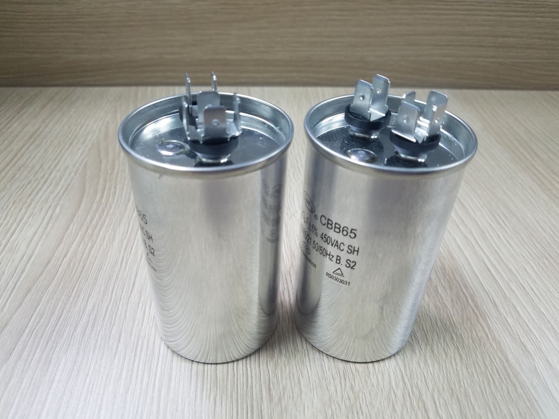 CBB65電容 20UF450VAC 起什作用及用在哪里(圖2)
